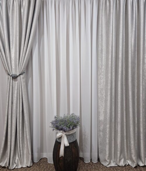 Set 2 draperii black-out model catifelat uni MASTEL culoare gri deschis
