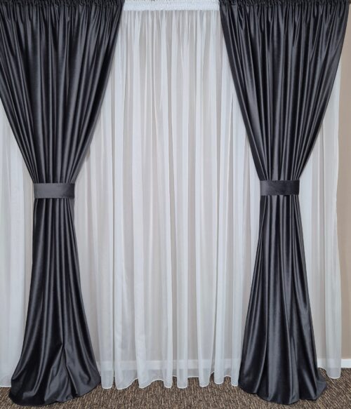 Set MASTEL 2 draperii catifea lux gri inchis cu perdea voal ivoire confectionate cu rejansa