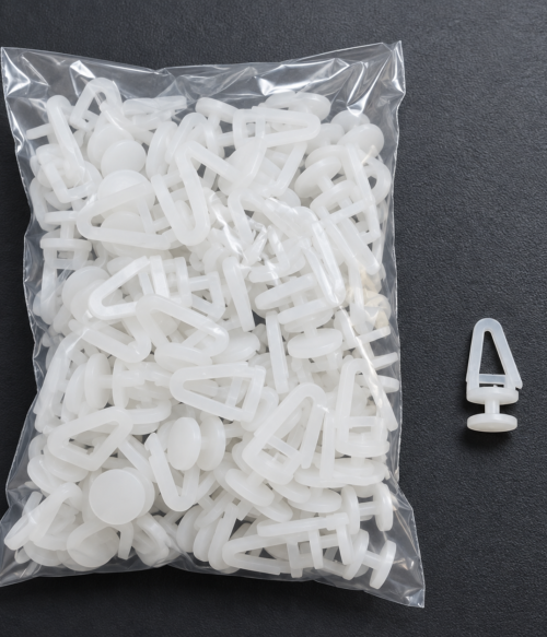 Călăreți albi (cleștișori din plastic) model plat pentru șină PVC – 100 buc