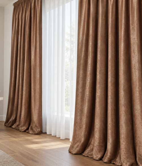 Set 2 draperii black-out model catifelat uni MASTEL culoare coniac